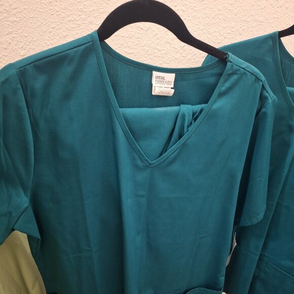 Uniform Scrub set - Picture 1 of 1